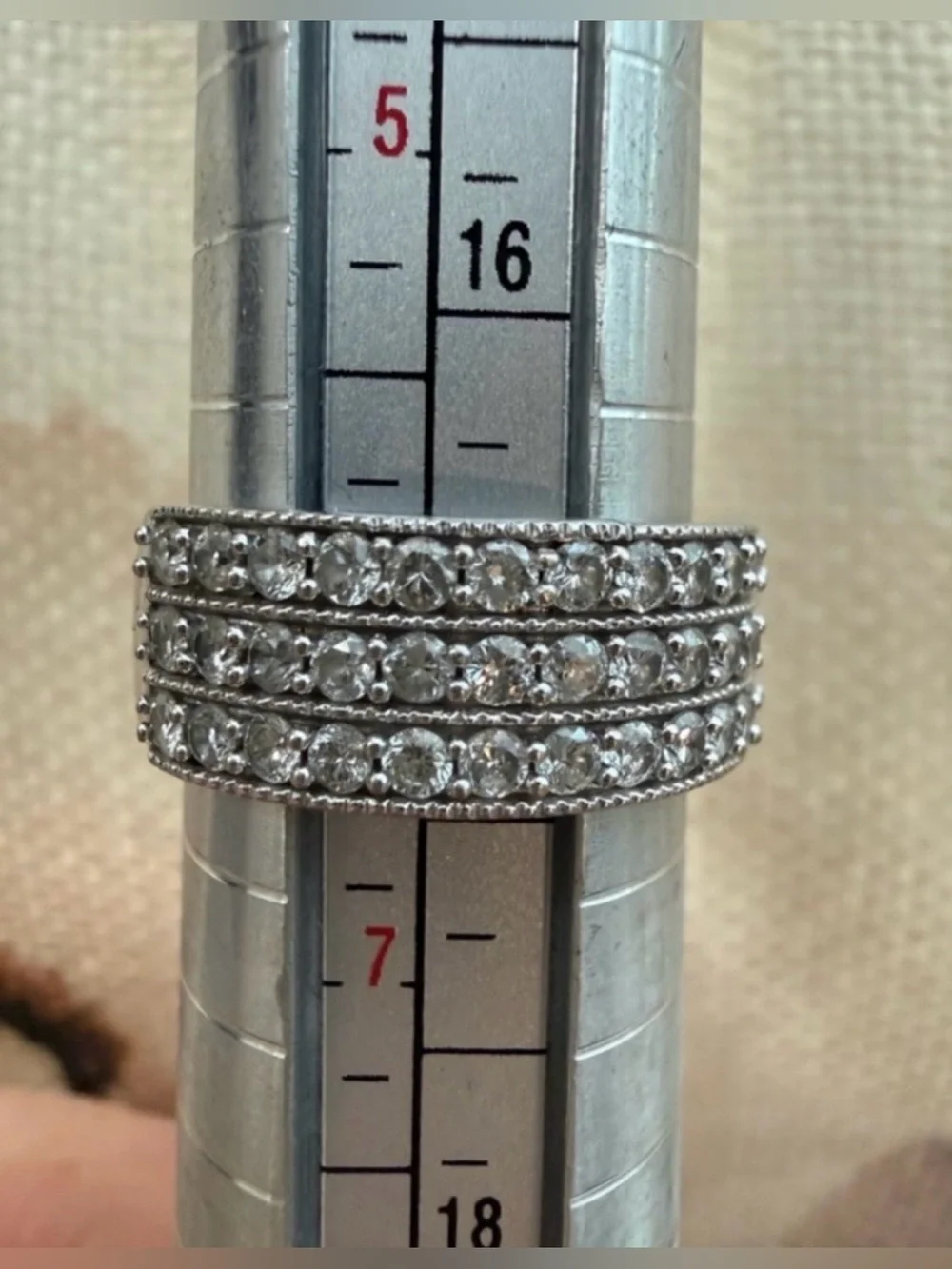 14 kt white gold 1.08 ct genuine natural diamonds Triple Row Pave Ring